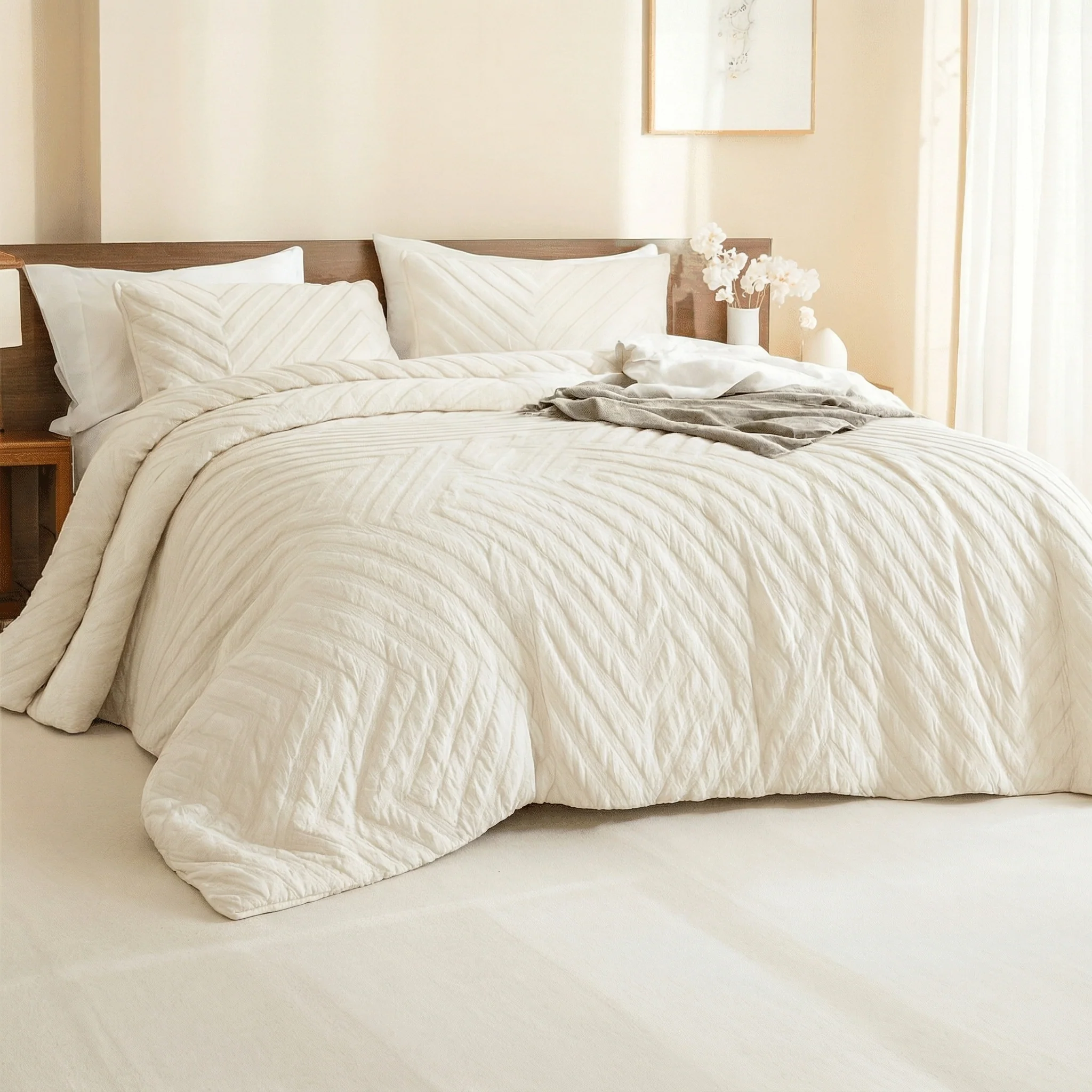 3 pcs Comforter Set TUFTED