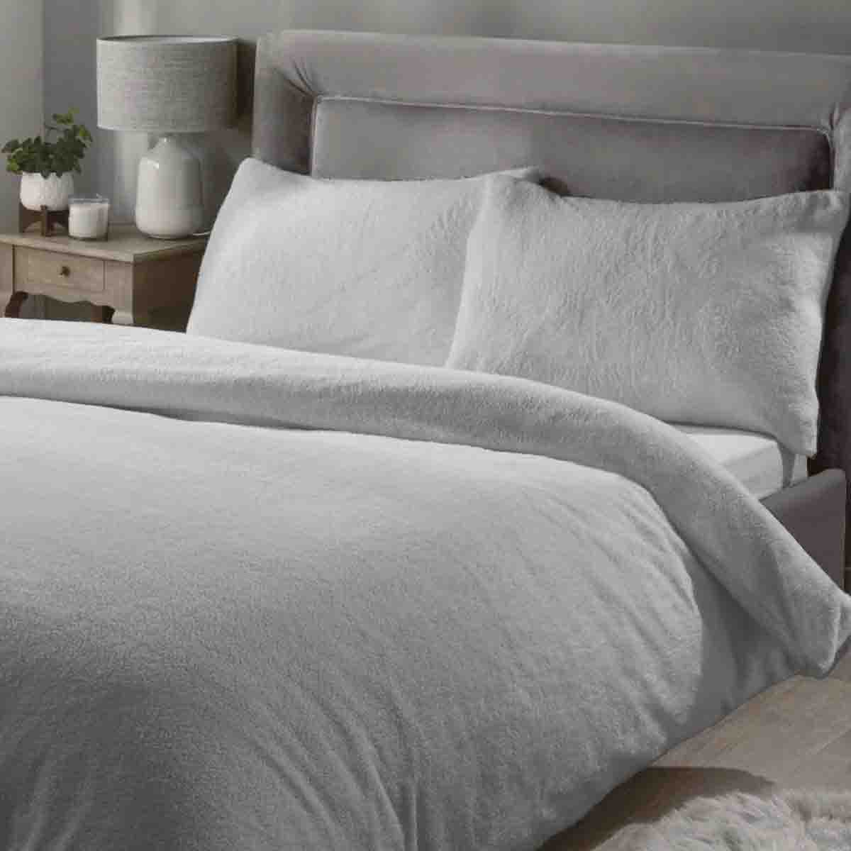 BODEN Sherpa Duvet Cover Set - Image 2