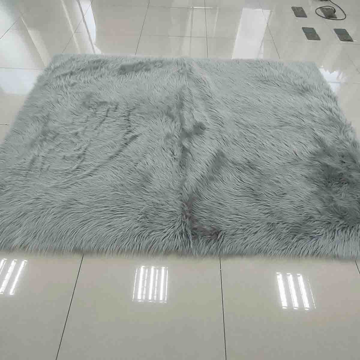 Faux Fur Carpet With Suede Fabric Back 120x180 cm - Image 5