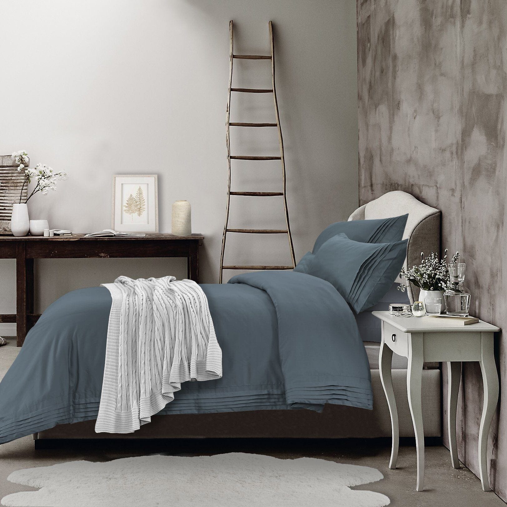 Lauren Taylor Signature - Hotel Pleated Duvet Cover Set | 320 Threads - Image 3